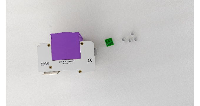 Single-Phase AC Surge Protector